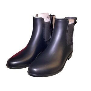A New‎ Day Waterproof Rain Boots Chelsea Ankle Pull On Black Size 7 NWT no box